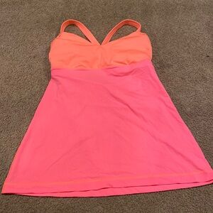 Lululemon Top - Size 8